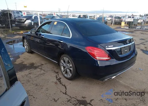 2017 Mercedes-Benz C 300 from USA, damaged, VIN 55SWF4JB8HU195647